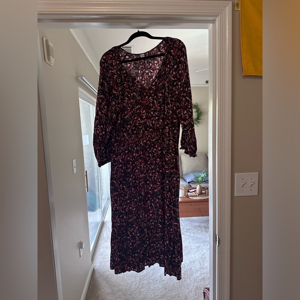 Autumn dress—midi with long sleeves